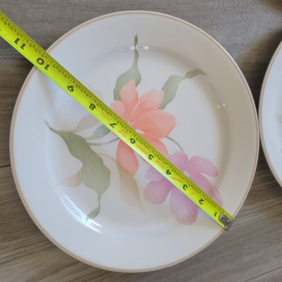 Corelle Pacifica Dinnerware Set Of 4 Floral Dinner Plates 10" Pink & Orange Flow - Picture 4 of 4